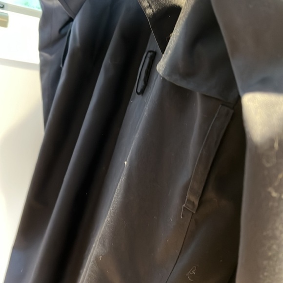 Burberrys Sz 10 Vintage Burberry Dark Navy Trench Coat with Wool Zipout Lining - Picture 7 of 16